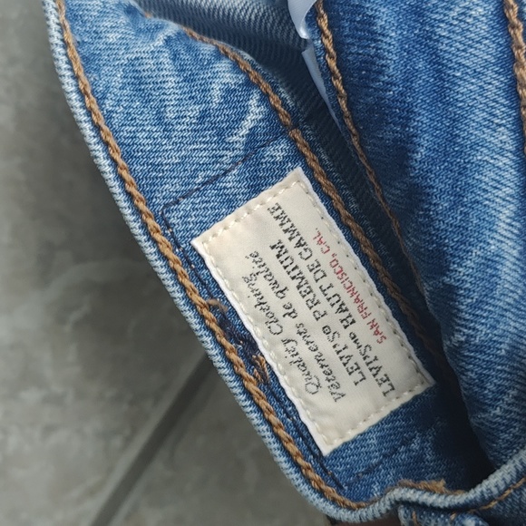Levis wedgie size 26 - Picture 5 of 5